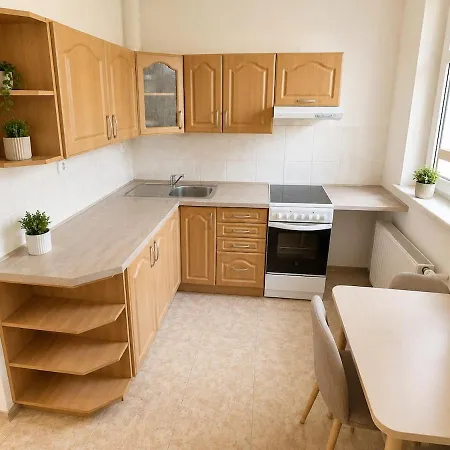 Apartman Moderni S Terasou V Klidne Lokalite Jihlava